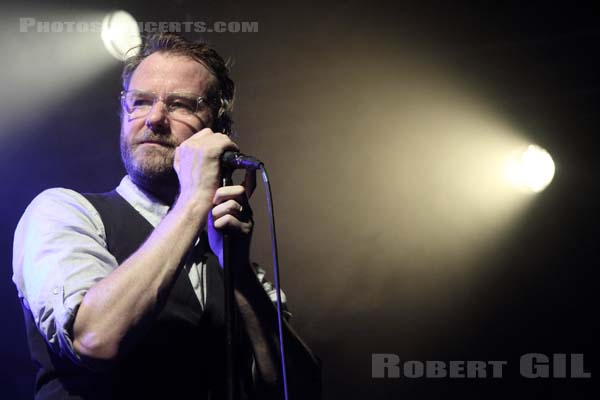 THE NATIONAL - 2013-06-24 - PARIS - Point Ephemere - Matthew Donald Berninger